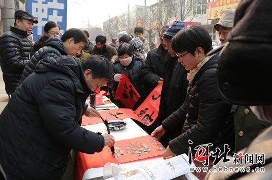 涿州市司法局开展送法治春联进乡村活动（图）